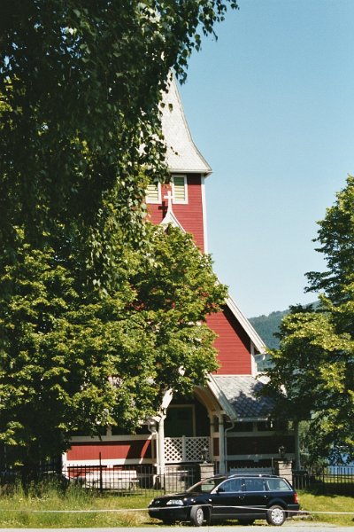 2003061307 rodven ny kirke